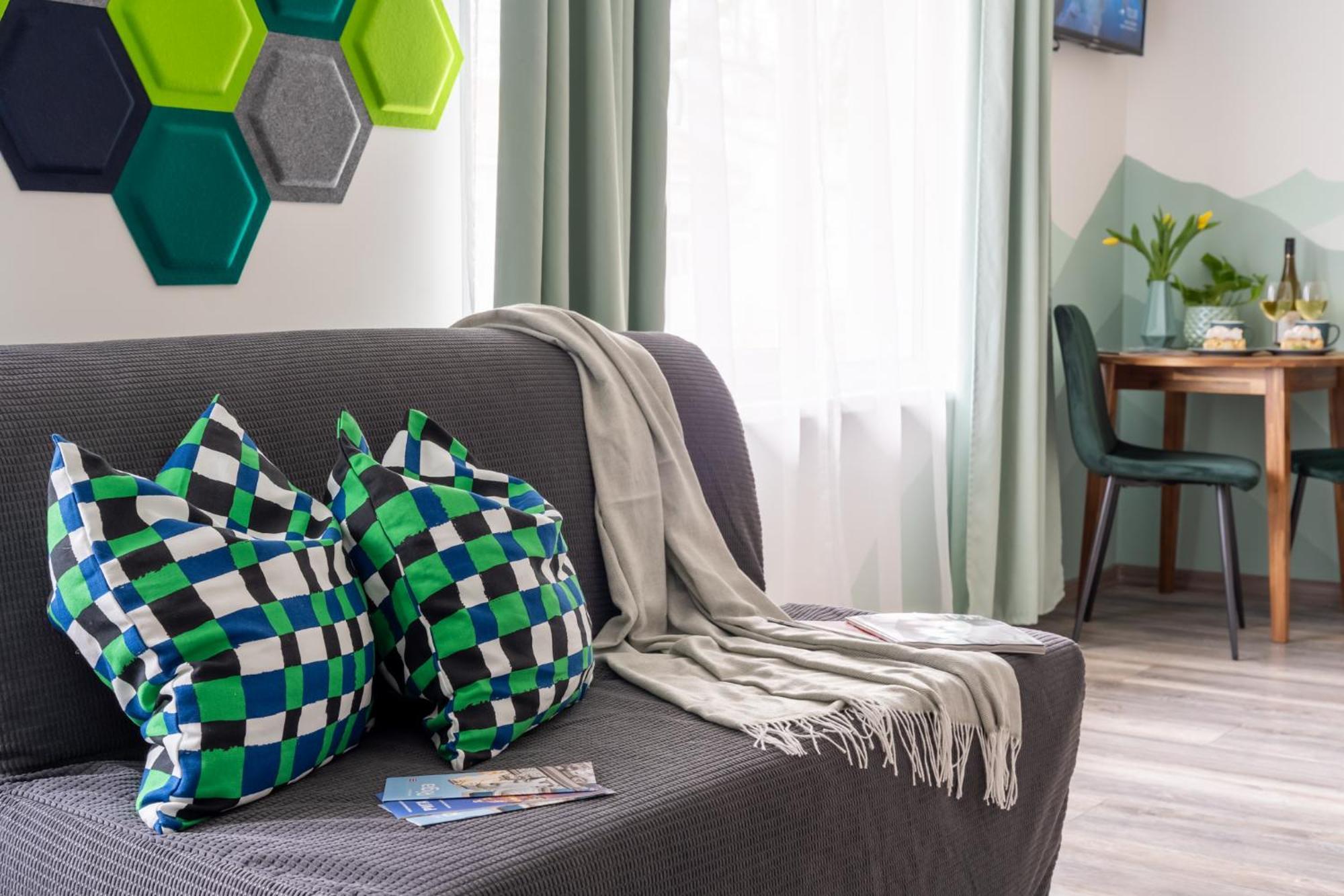 Green Garden & Private Parking Apartments With Playground Riga Exterior foto