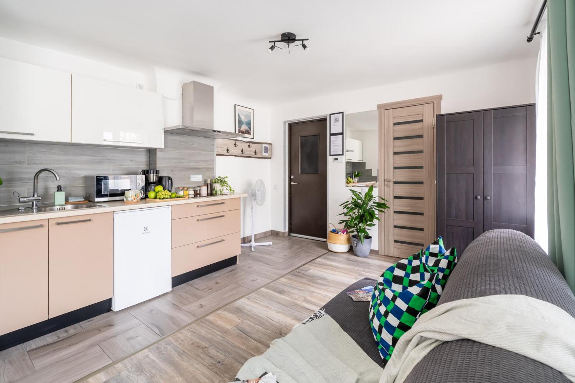 Green Garden & Private Parking Apartments With Playground Riga Exterior foto
